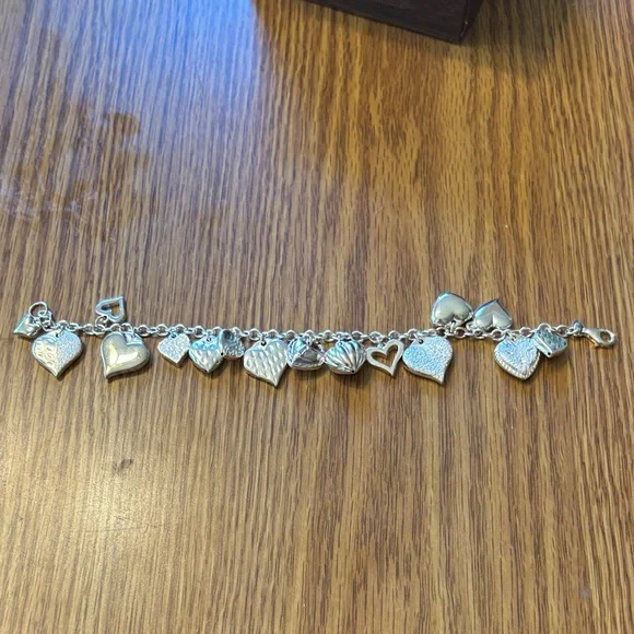 JCM Mauritius 925 Sterling Silver 7 1/2” Hearts Charm Bracelet Bracelets